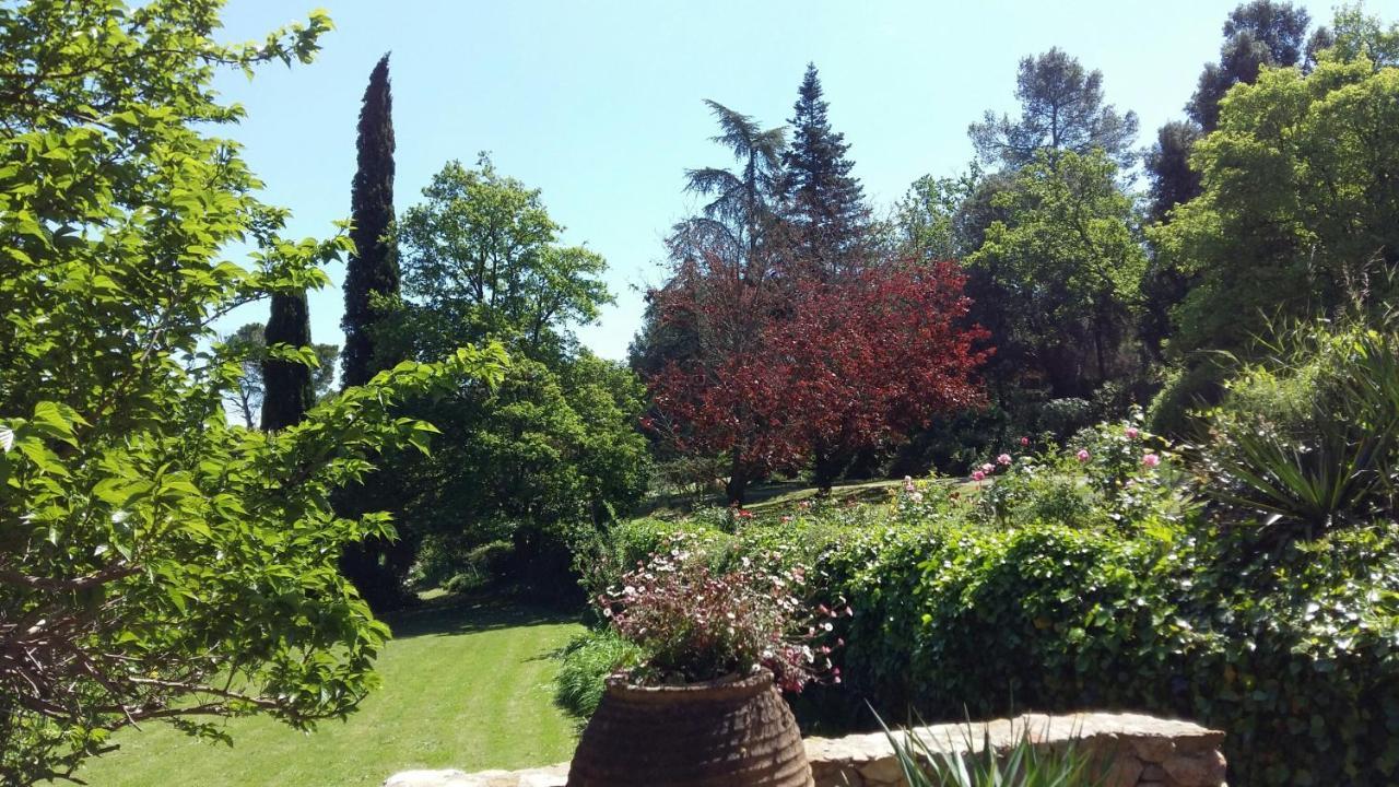 Maison d'hôtes Mas Caterina à Madremanya Extérieur photo
